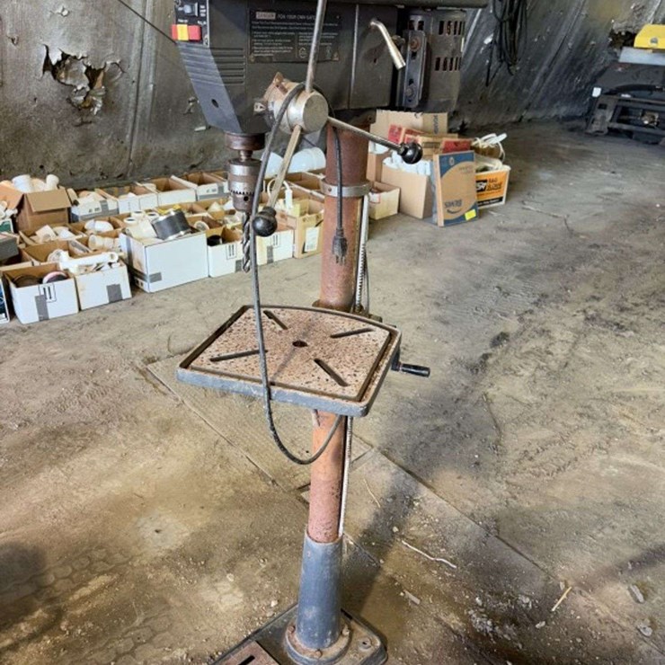 Sears/Craftsman 15” Floor Model Drill Press, 5/8”, 12 Speed