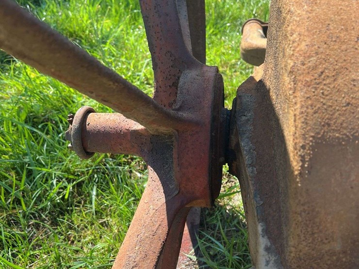 oliver-horse-drawn-sickle-mower-image-20