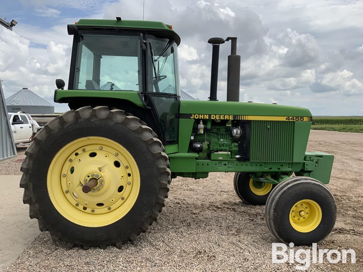 1992-john-deere-4455-image-4