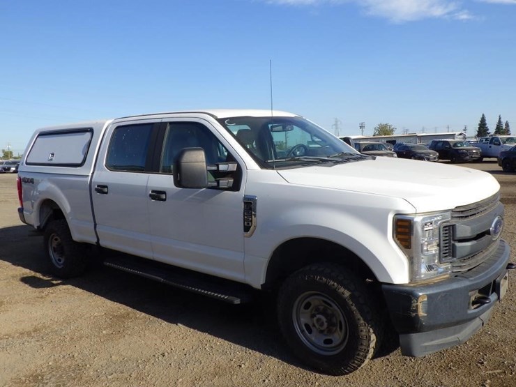 2018-ford-f250-image-2