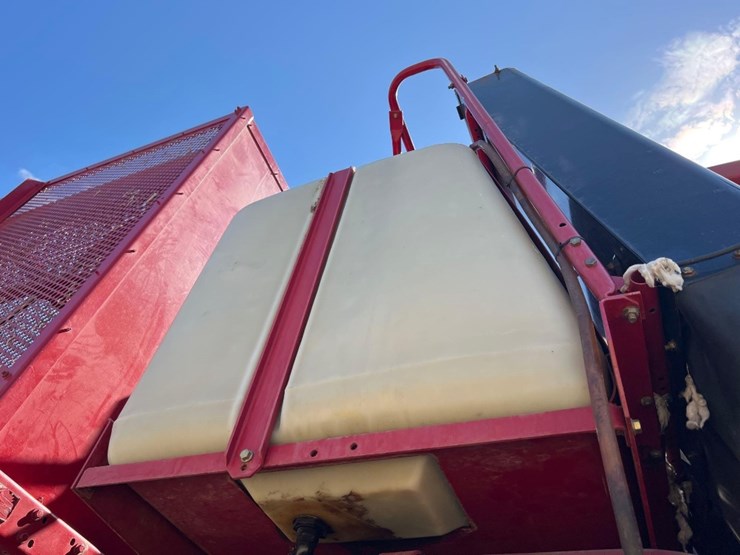 case-ih-2555-image-20