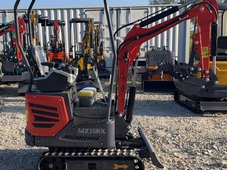 2025-cfg-mx15rx-mini-excavator-image-4