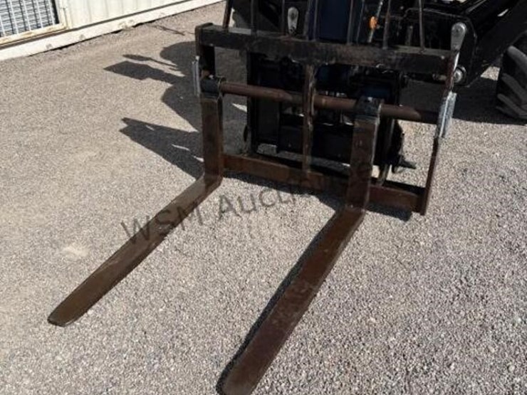 2015-jlg-4014ps-image-22
