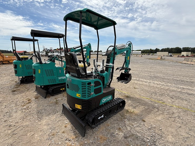 #220-•-#26495-•-unused-cfg-qh12rqh12r-mini-excavator-qh12r202507030543-image-3
