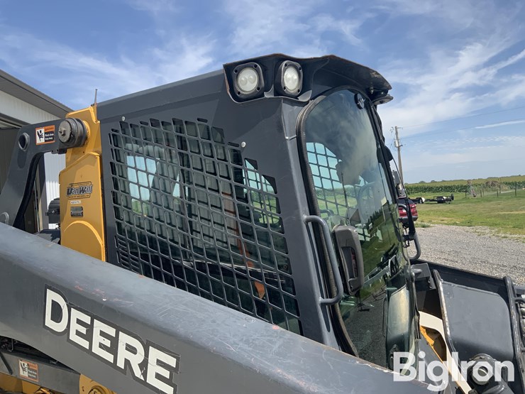 2017-deere-333g-image-10