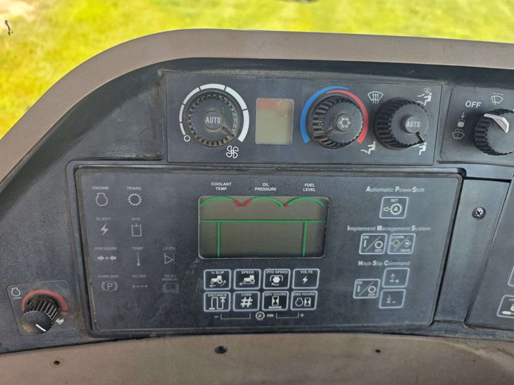 2004-john-deere-8320-image-66