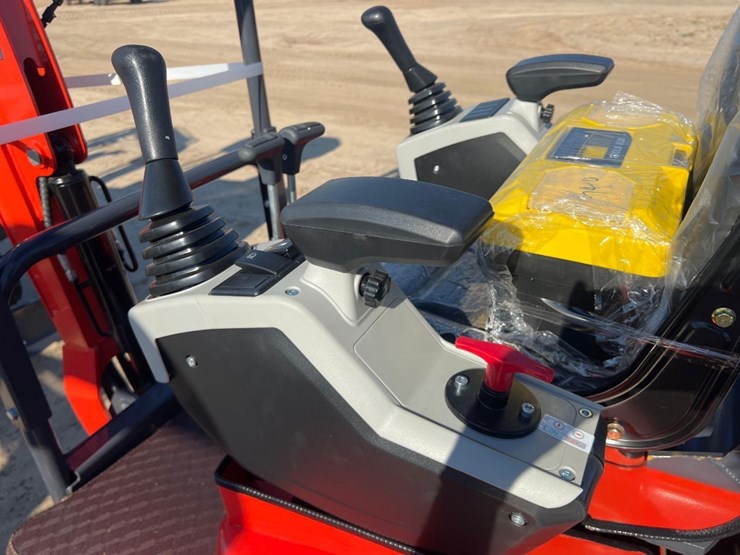unused-cfg-industrial-qk20r-excavator-image-15