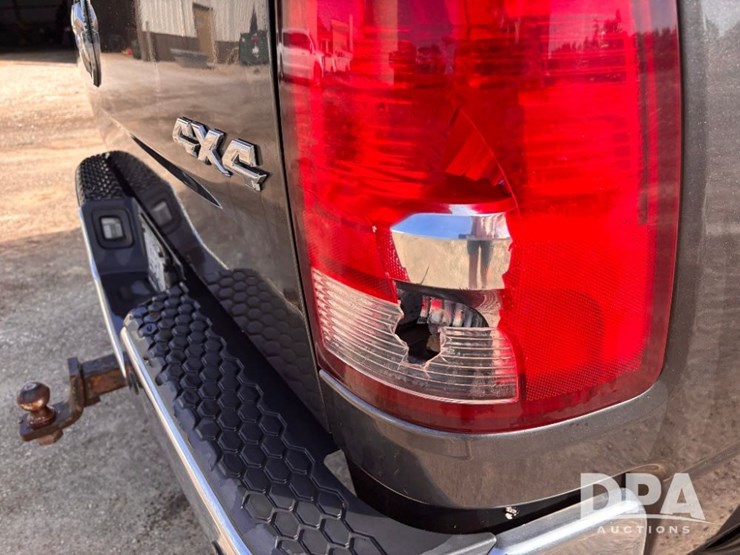 2018-dodge-ram-2500-image-36
