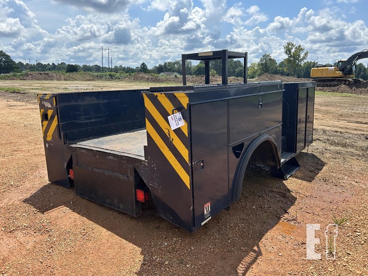 2006-altec-utility-bed-image-7