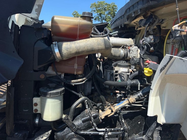 2012-international-durastar-4400-image-11