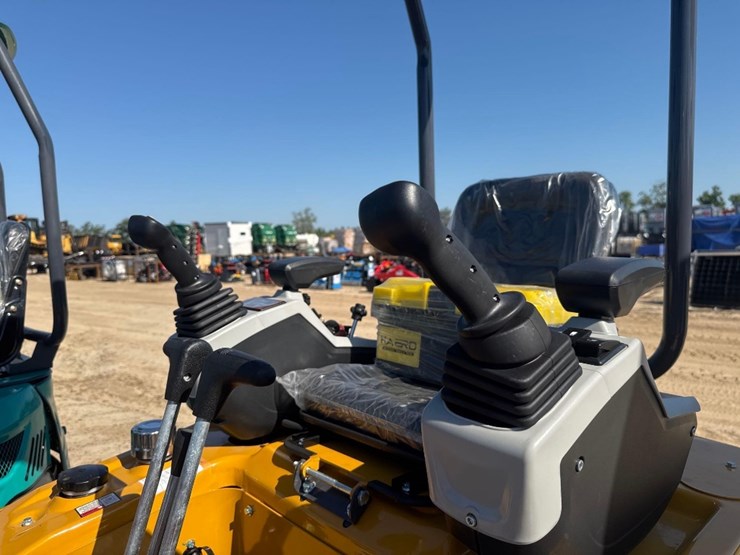 unused-cfg-mx20r-excavator-image-9