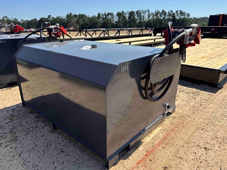 unused-x-star-750-gallon-fuel-tank-image-1