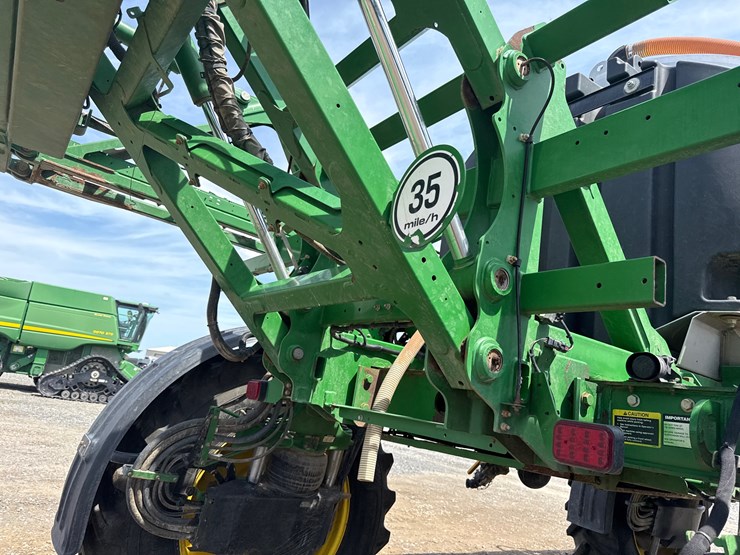 2018-john-deere-r4038-image-18
