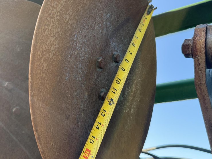 2021-john-deere-2680h-image-42