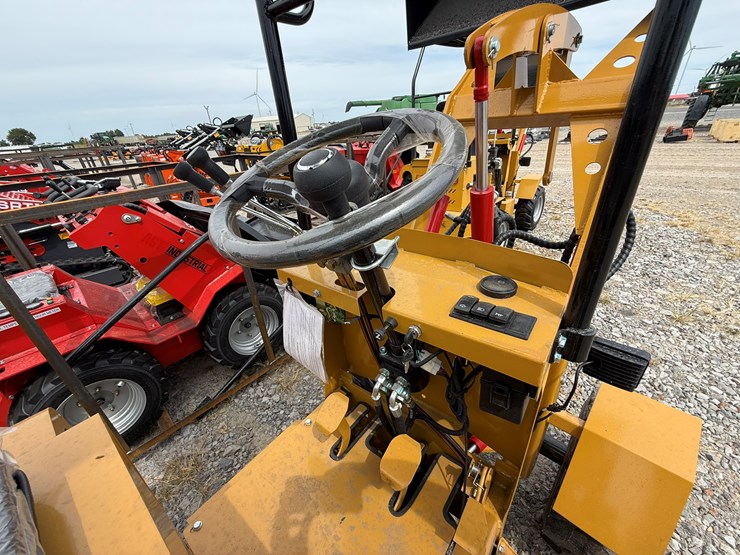 #220-•-#26497-•-unused-agt-krw23-compact-wheel-loader-krw232025l0220275-image-38