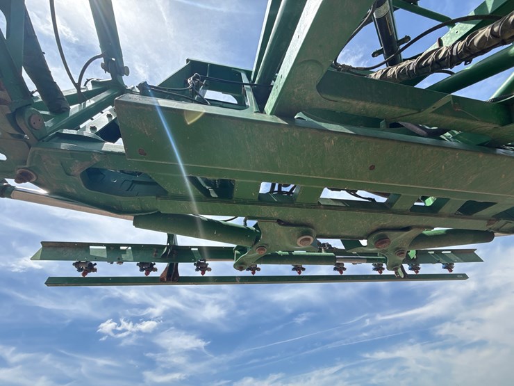 2018-john-deere-r4038-image-19