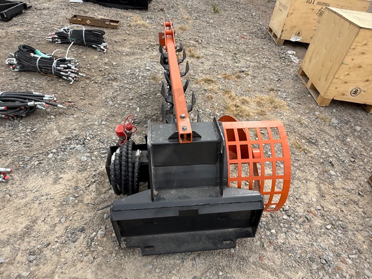 #230-•-#27001-•-inop-giyi-gy-x39f-mini-skid-steer-trencher-fxkgj392507159-image-2