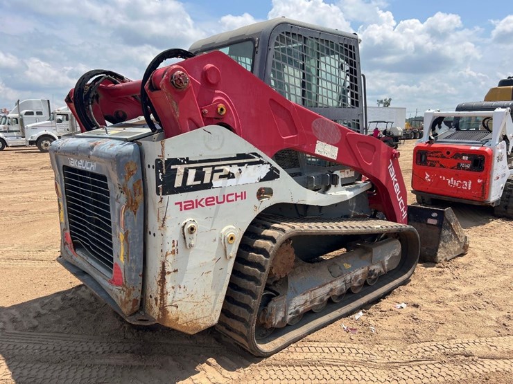 2018-takeuchi-tl12v2-image-4