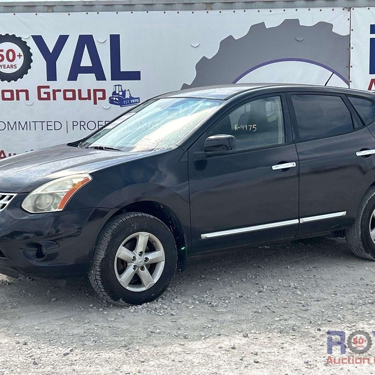 2013 NISSAN ROGUE