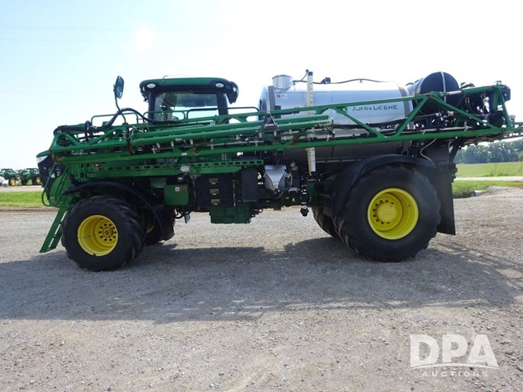 2019-john-deere-f4365-image-17