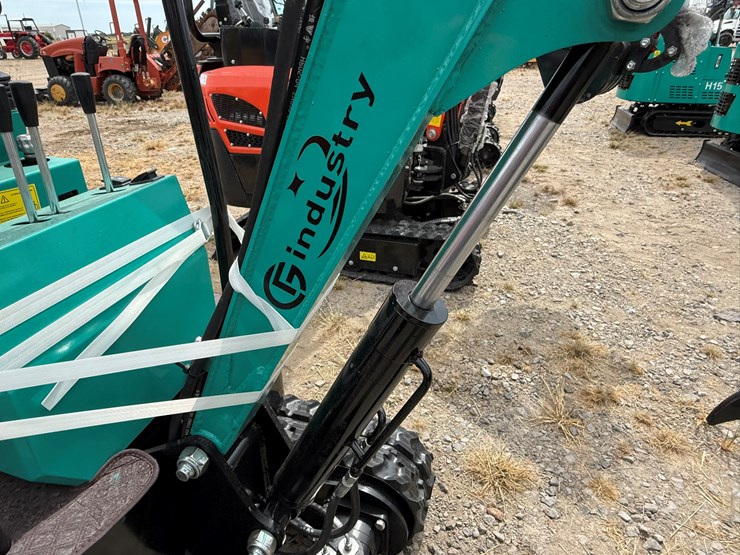 #220-•-#26487-•-unused-cfg-mh12rx-mini-excavator-image-39