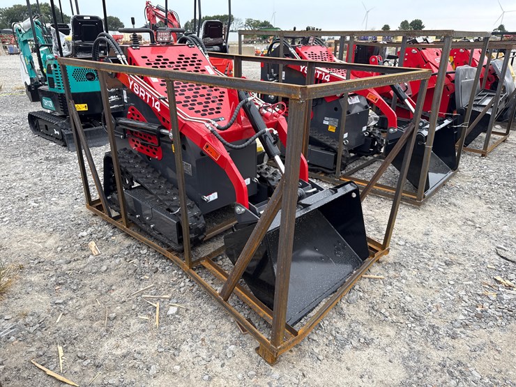 #220-•-#26505-•-unused-agt-ysrt14-stand-on-skid-steer-loader-ysrt142025l070143-image-1