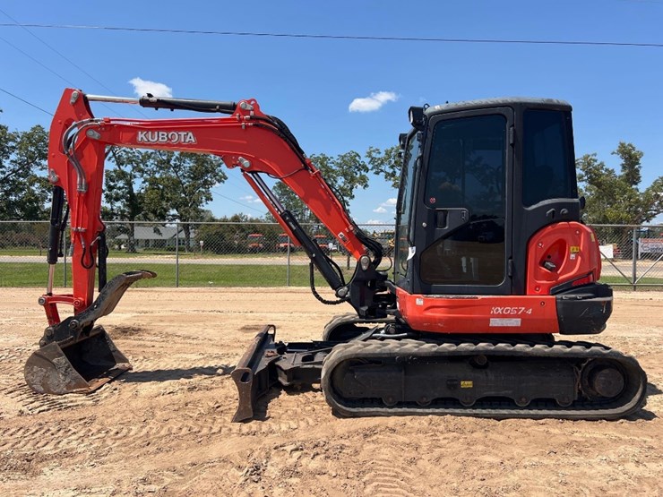kubota-kx057-4-image-1