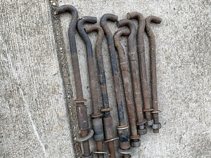 euzkadi-18.4-4-t-rail-duals-image-12