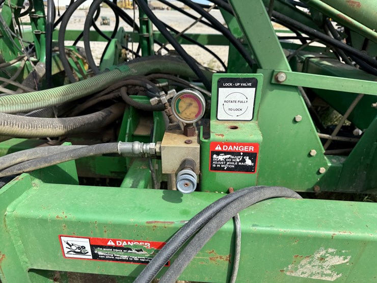 john-deere-1900-image-57