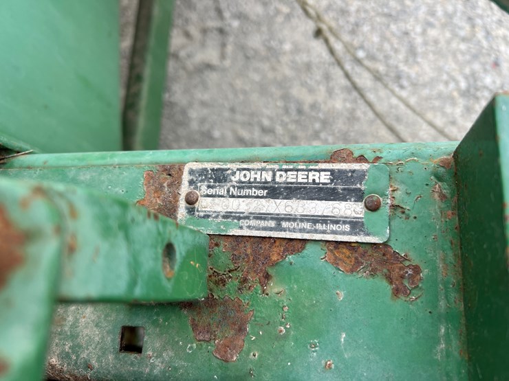 john-deere-327-image-8