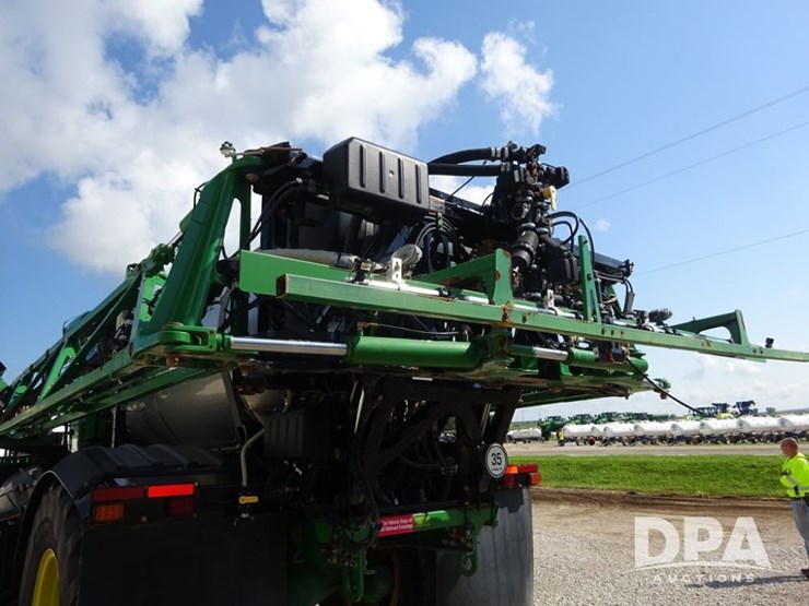 2019-john-deere-f4365-image-82