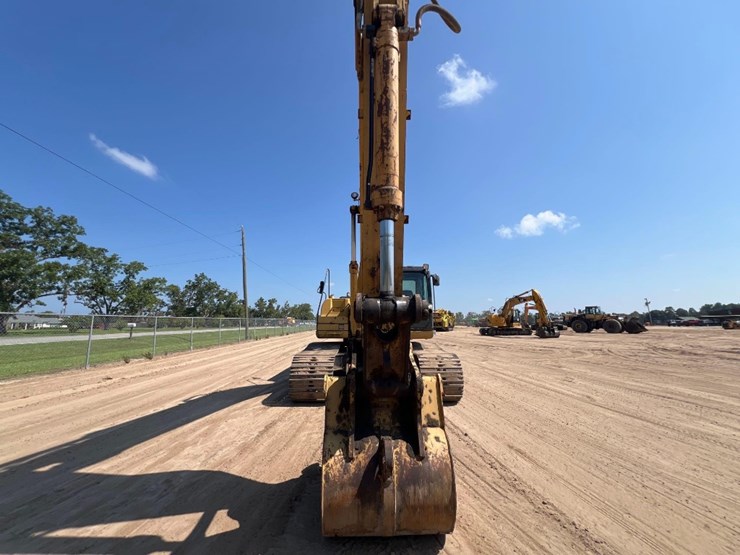 2007-caterpillar-330dl-image-7