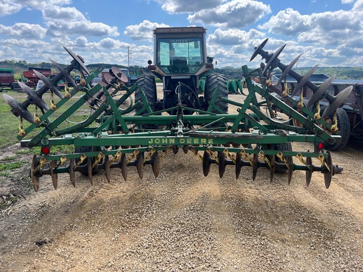 john-deere-bwf-image-3