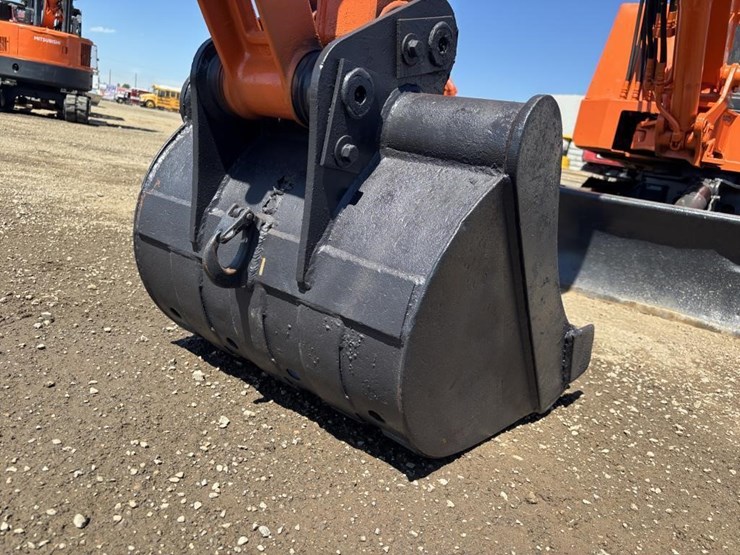 kubota-kh030-image-12