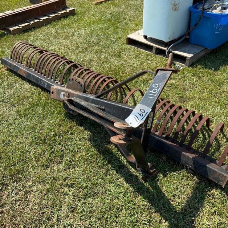 8' ROOT RAKE (SEVERAL TINES MISSING)