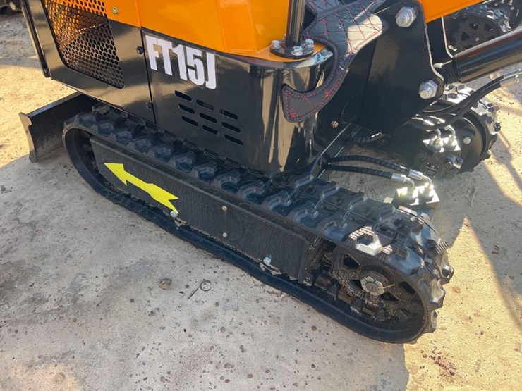 unused-future-ft15j-excavator-image-5