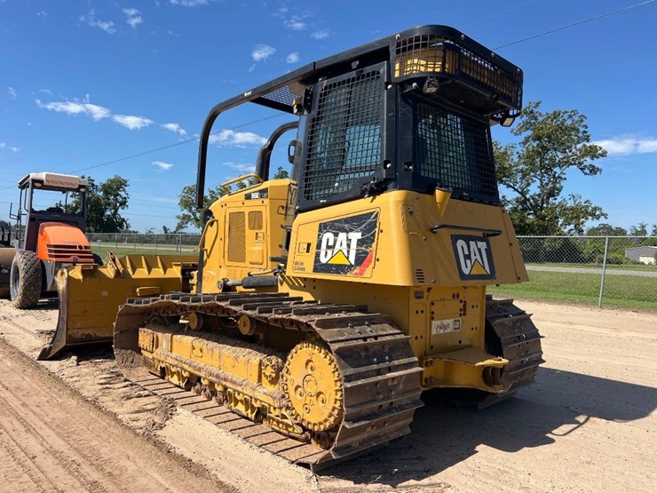 2020-caterpillar-d6k2-lgp-image-2