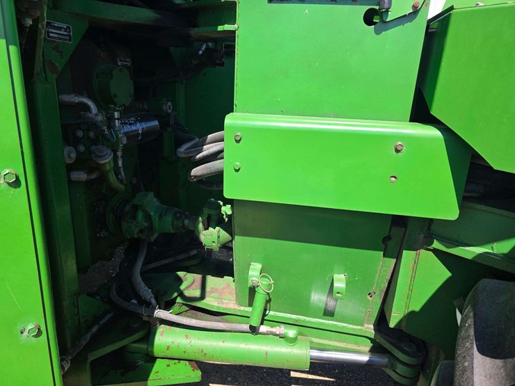 1989-john-deere-8760-image-69