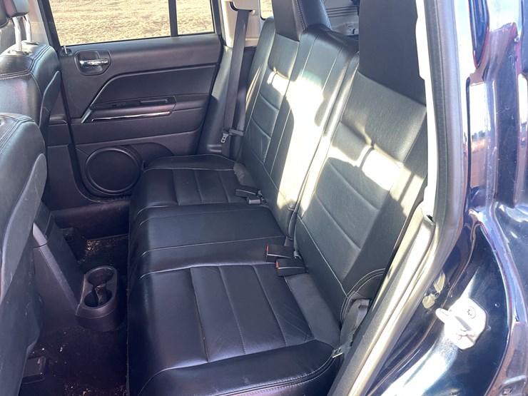 2012-jeep-compass-image-19