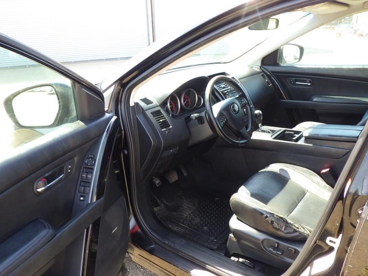 2011-mazda-cx9-image-5