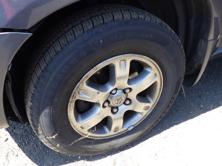 2005-toyota-highlander-image-14