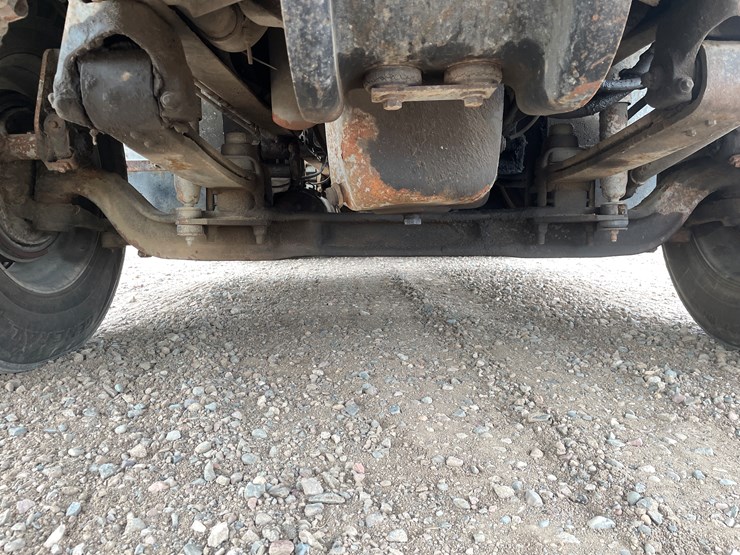 #2107-•-1997-volvo-truck-tractor-(has-mn-title-in-delay)-image-20