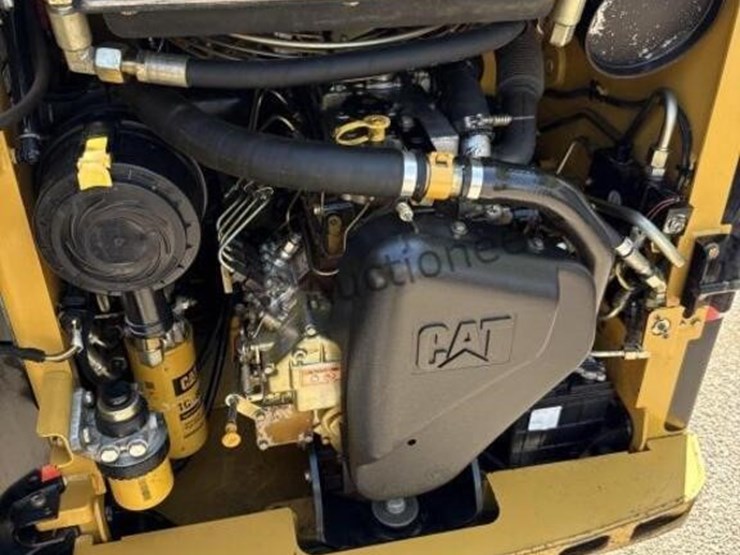 caterpillar-216b-image-17