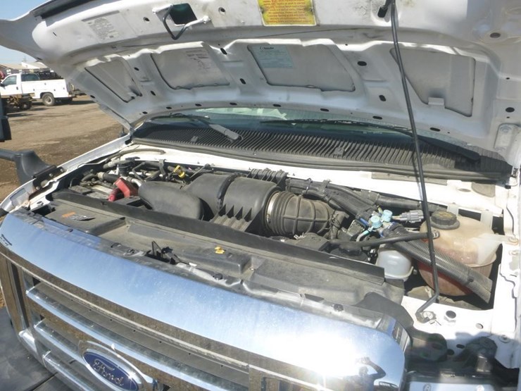 2017-ford-e450-image-13