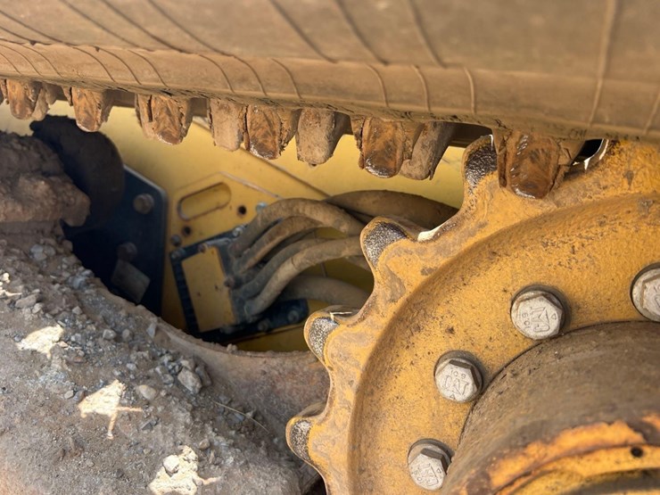 2019-caterpillar-289d3-image-23
