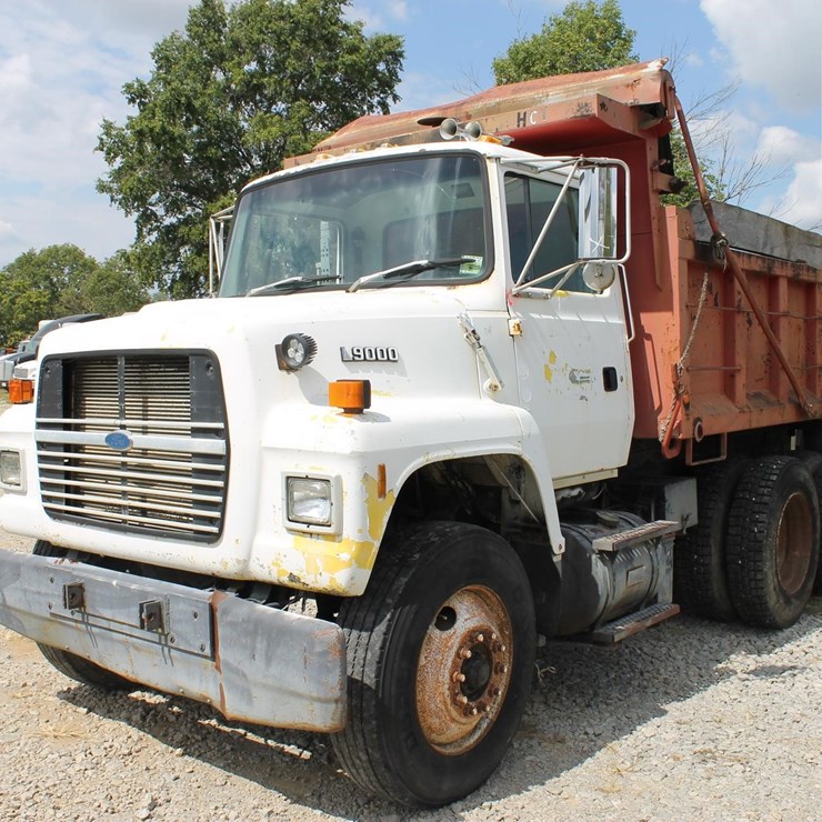 1991 FORD L9000
