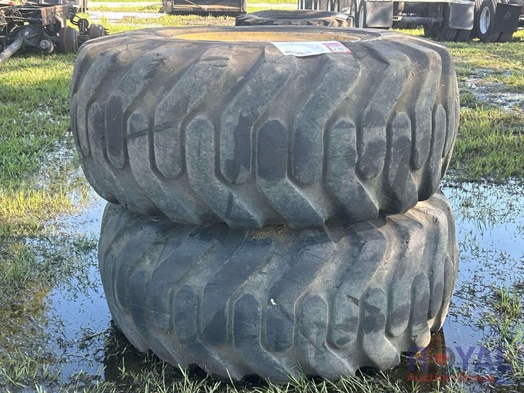 lot-of-2-caterpillar-loader-tires-image-5