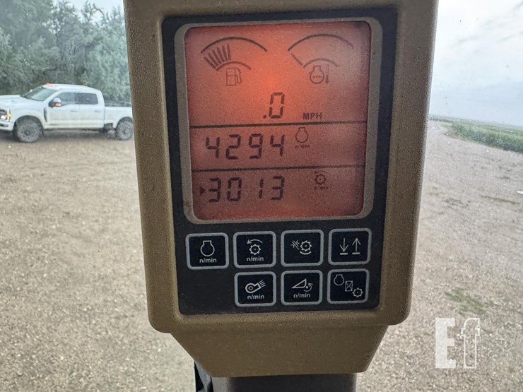 2006-john-deere-9760-sts-image-30