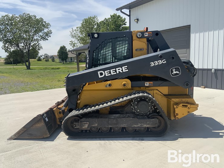 2017-deere-333g-image-8