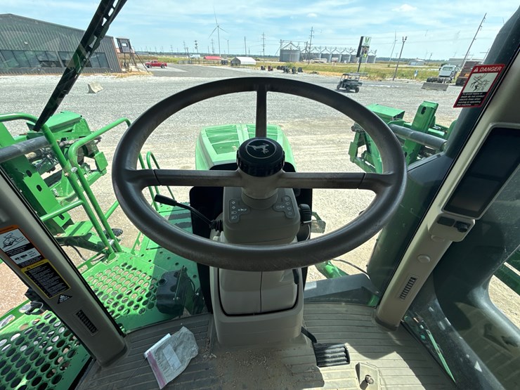 2018-john-deere-r4038-image-44